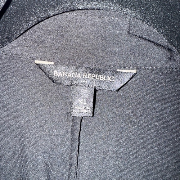 Banana Republic Classic Black Shirt - Picture 3 of 3